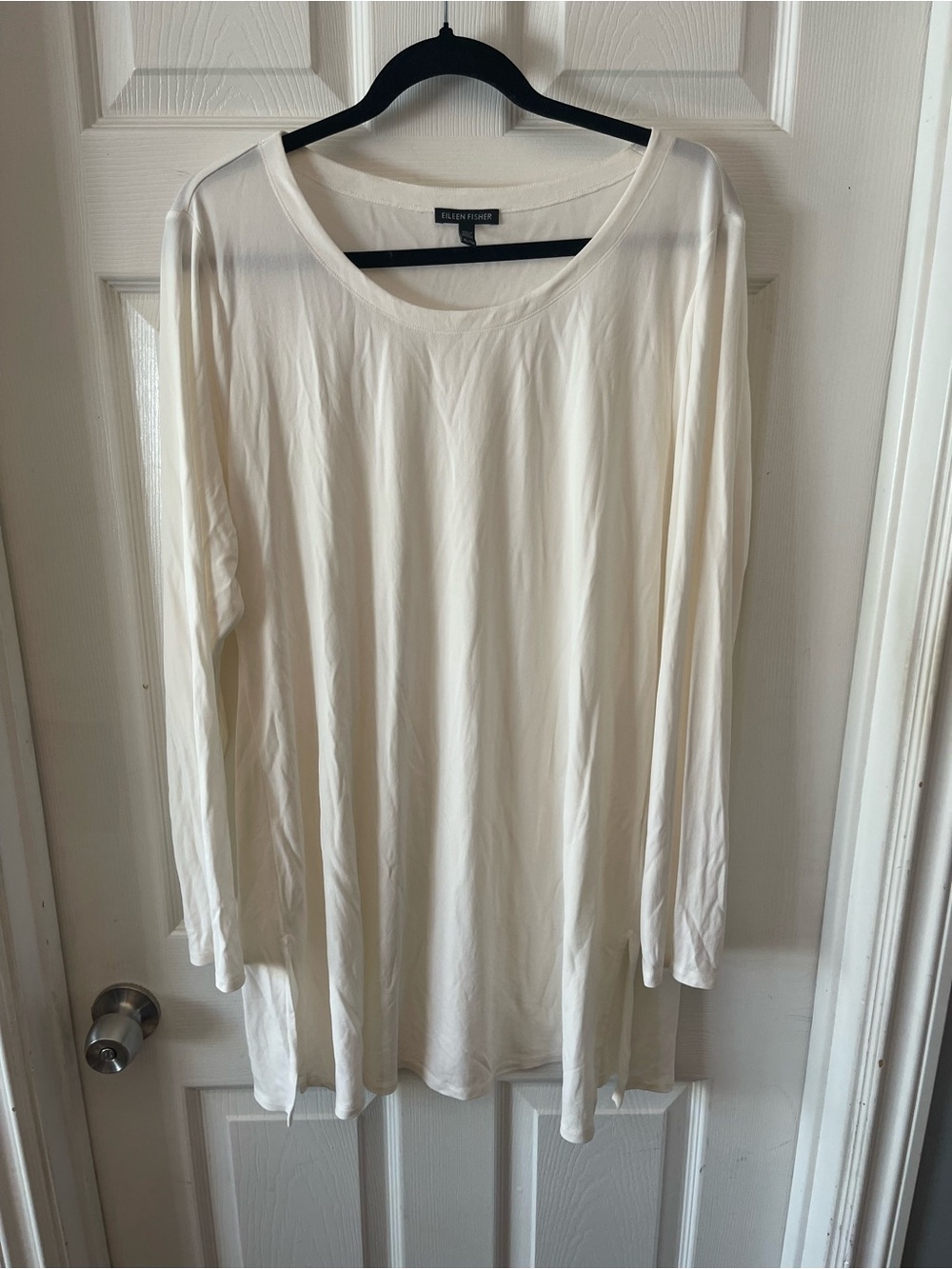 Eileen Fisher 100% silk Soft Cream Scoop-Neck Long Sleeve Tunic Rop
